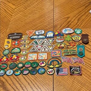 Daisies and Brownies (USA) Girl Scouts Patch Collection. 60+ patches and pins.